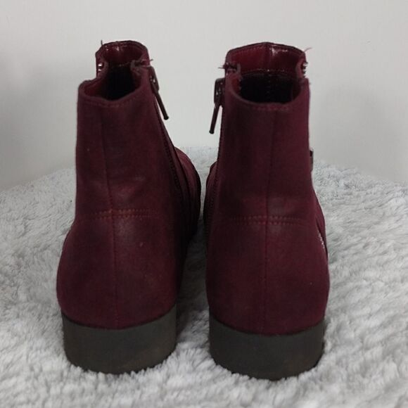 Brash Girl's Booties    - Picture 4 of 10